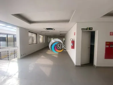 Sala Comercial para alugar, 266m² no Várzea de Baixo, São Paulo