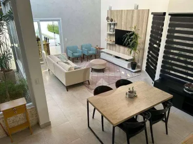 Casa de Condomínio com 3 Quartos à venda, 270m² no Jardim do Golf I, Jandira