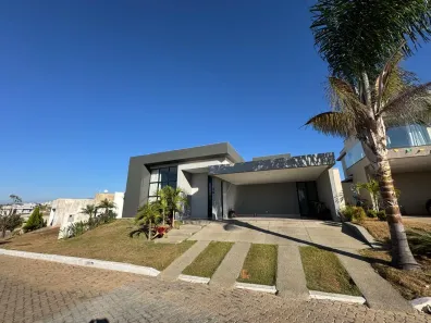 Casa de Condomínio com 3 Quartos à venda, 214m² no Residencial Park I, Vespasiano