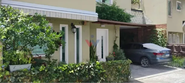 Casa de Condomínio com 2 Quartos à venda, 134m² no São Lourenço, Curitiba