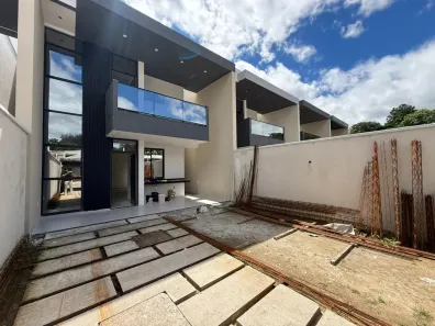 Sobrado com 4 Quartos à venda, 138m² no Guaribas, Eusébio