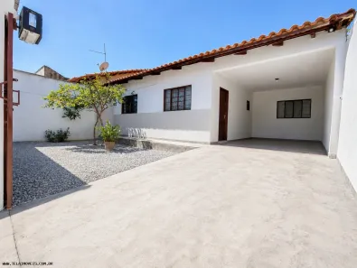 Casa com 3 Quartos à venda, 200m² no Residencial Eli Forte, Goiânia