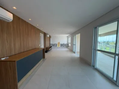 Apartamento com 4 Quartos para alugar, 247m² no Vila Embaré, Valinhos