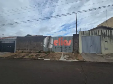 Casa com 2 Quartos para venda ou aluguel, 576m² no Jardim Dona Lili, Bauru