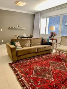 Apartamento com 2 Quartos à venda, 73m² no Mont Serrat, Porto Alegre