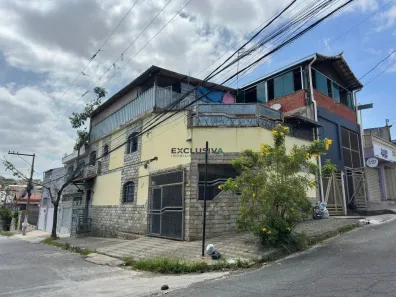 Casa com 3 Quartos à venda, 250m² no Inconfidentes, Contagem