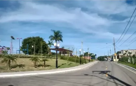 Lote/Terreno à venda, 2000m² no Jardim Interlagos (Ponta Negra), Maricá