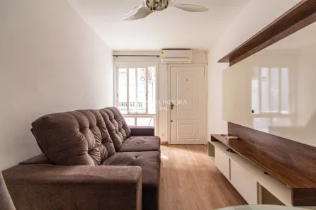 Apartamento com 2 Quartos para alugar, 57m² no São João, Porto Alegre