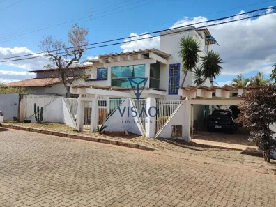 Casa com 4 Quartos à venda, 500m² no Região dos Lagos, Brasília