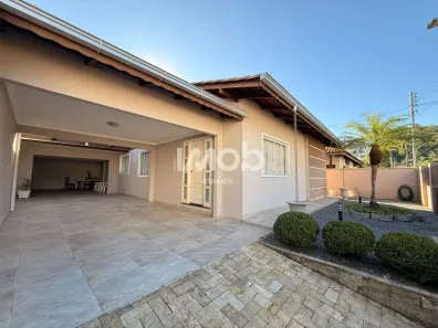 Casa com 4 Quartos à venda, 224m² no Czerniewicz, Jaraguá do Sul
