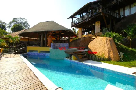 Fazenda/Sítio com 6 Quartos à venda, 1600m² no Vale das Laranjeiras, Indaiatuba