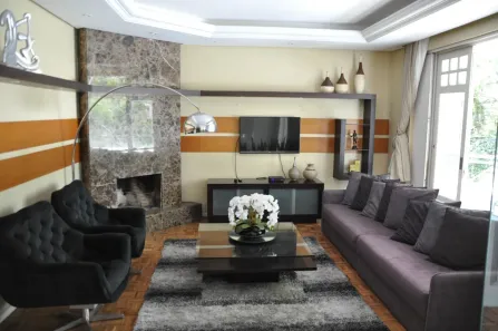 Casa com 4 Quartos à venda, 526m² no Três Figueiras, Porto Alegre