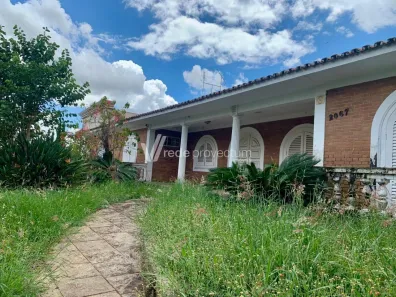 Imóvel Comercial com 4 Quartos para alugar, 678m² no Jardim das Paineiras, Campinas