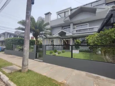Casa com 3 Quartos para alugar, 274m² no Jurerê Internacional, Florianópolis