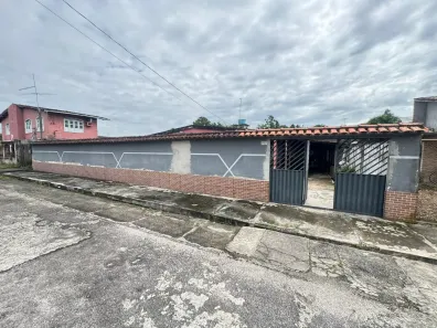 Casa de Condomínio com 3 Quartos à venda, 300m² no Quarenta Horas (Coqueiro), Ananindeua