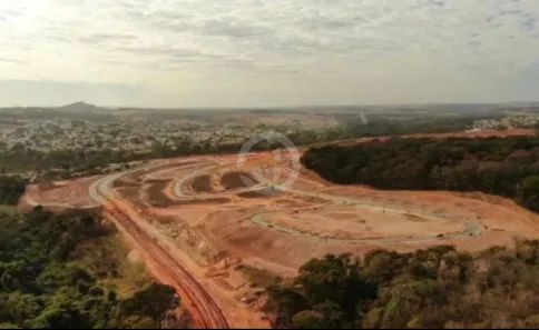 Lote/Terreno à venda, 1000m² no Jardim Vitória, Goiânia