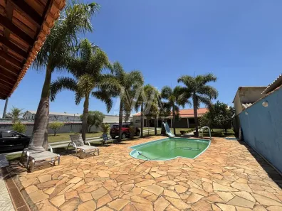 Fazenda/Sítio com 3 Quartos à venda, 300m² no , Araçoiaba da Serra