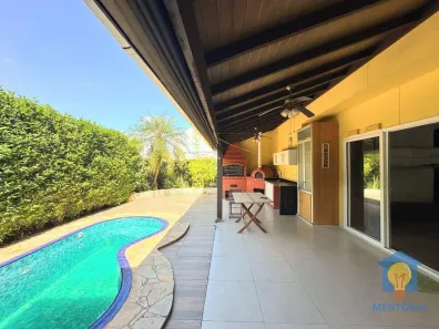 Casa de Condomínio com 4 Quartos para alugar, 250m² no Bosque do Vianna, Cotia