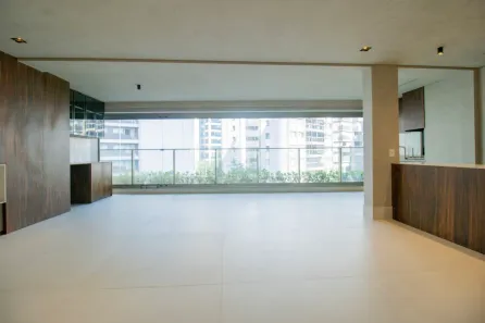 Apartamento com 3 Quartos à venda, 150m² no Moema, São Paulo