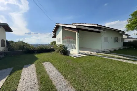 Casa de Condomínio com 4 Quartos para alugar, 440m² no Condomínio Flamboyant-B, Atibaia