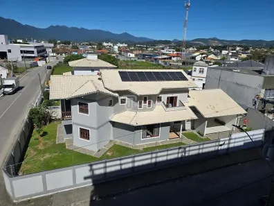 Casa com 4 Quartos à venda, 220m² no Pagani, Palhoça