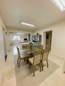 Casa com 3 Quartos à venda, 250m² no Niterói, Canoas