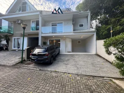 Casa de Condomínio com 3 Quartos à venda, 160m² no Atuba, Curitiba