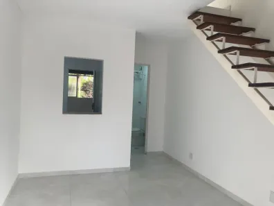 Casa de Condomínio com 2 Quartos à venda, 46m² no Pavuna, Rio de Janeiro