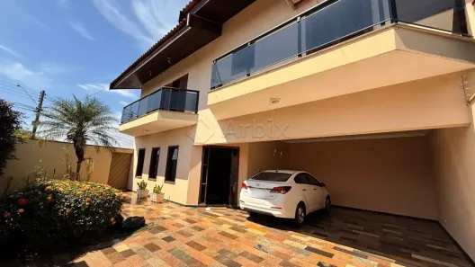 Casa com 5 Quartos à venda, 341m² no Jardim Ipiranga, Americana