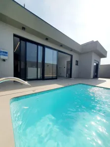 Casa de Condomínio com 3 Quartos à venda, 180m² no Jardim Jacinto, Jacareí