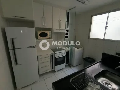Apartamento com 2 Quartos para alugar, 44m² no Santa Mônica, Uberlândia