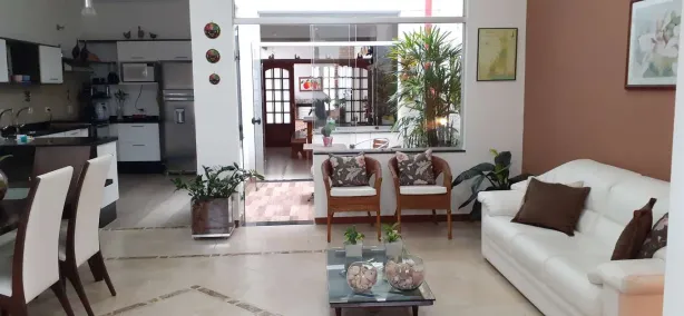 Sobrado com 3 Quartos à venda, 242m² no Vila Assunção, Santo André