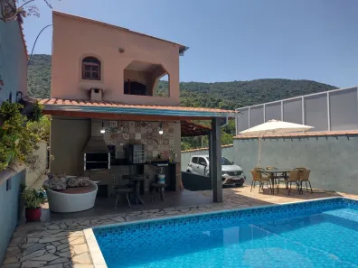 Fazenda/Sítio com 3 Quartos à venda, 300m² no Vila São Rafael, Guarulhos