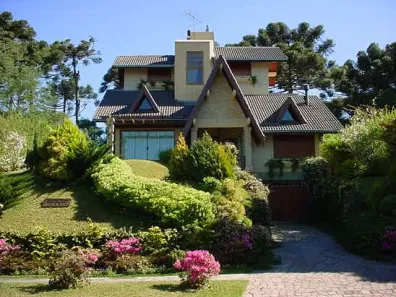 Casa com 4 Quartos à venda, 300m² no , Canela