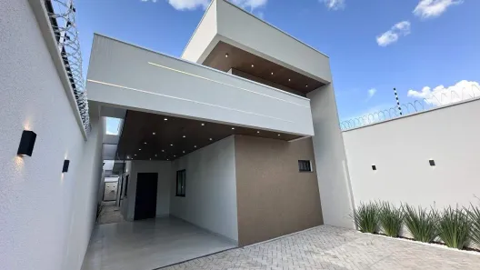 Casa com 3 Quartos à venda, 160m² no Plano Diretor Sul, Palmas