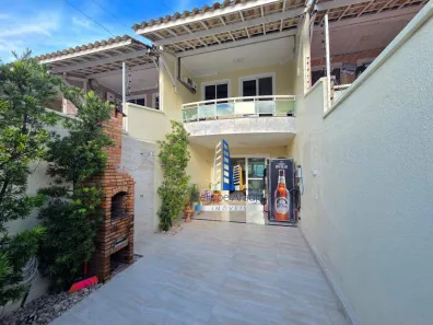 Casa de Condomínio com 3 Quartos à venda, 200m² no Maraponga, Fortaleza