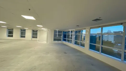 Prédio Comercial com 1 Quarto para alugar, 311m² no Vila Nova Conceição, São Paulo
