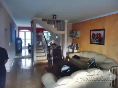 Sobrado com 3 Quartos à venda, 250m² no Vila Haro, Sorocaba