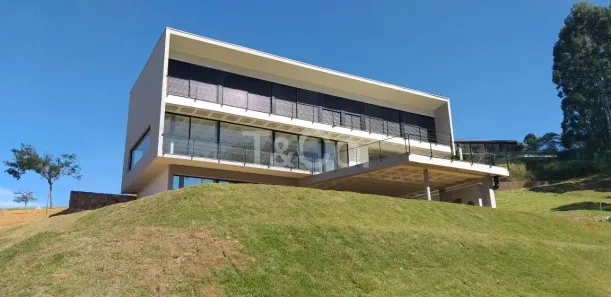 Sobrado com 4 Quartos à venda, 700m² no Capela do Barreiro, Itatiba