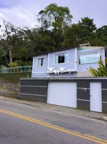 Casa com 3 Quartos à venda, 163m² no Castelanea, Petrópolis