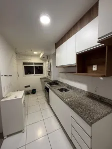 Apartamento com 2 Quartos para alugar, 61m² no Jardim Tupanci, Barueri