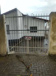 Casa com 2 Quartos para alugar, 55m² no Monte Castelo, São José dos Campos