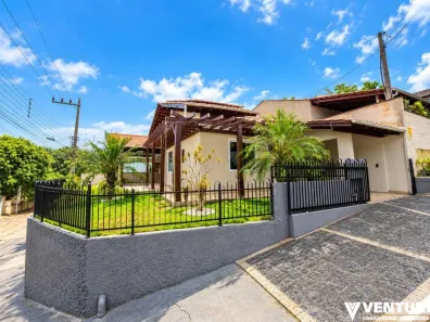 Casa com 2 Quartos para alugar, 180m² no Passo Manso, Blumenau