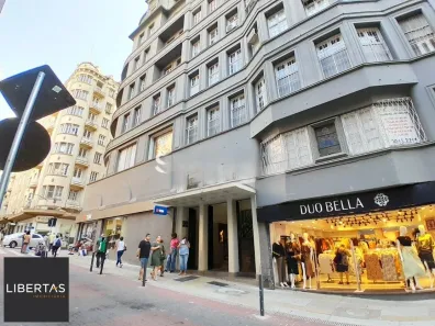 Sala Comercial com 1 Quarto à venda, 45m² no Centro Histórico, Porto Alegre