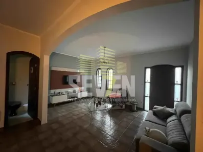 Casa com 3 Quartos para venda ou aluguel, 196m² no Parque Jardim Europa, Bauru