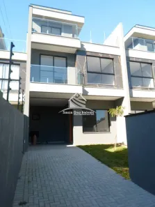 Sobrado com 3 Quartos à venda, 139m² no Tingui, Curitiba