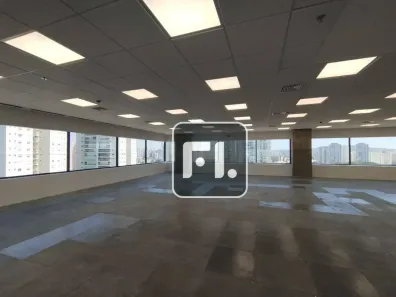 Sala Comercial para alugar, 1602m² no Várzea da Barra Funda, São Paulo