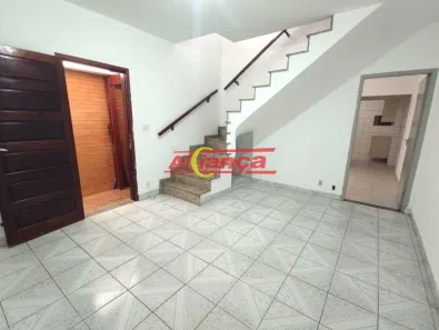 Sobrado com 3 Quartos à venda, 250m² no Vila Augusta, Guarulhos