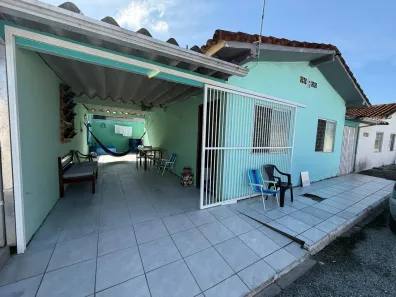 Casa com 2 Quartos para alugar, 60m² no Balneário Costa Azul, Matinhos