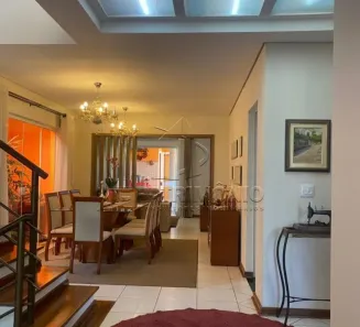 Sobrado com 3 Quartos à venda, 263m² no Parque Residencial Villa dos Inglezes, Sorocaba